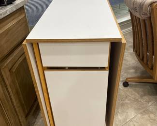 Pulling drafting table