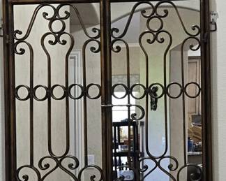 Mirror behind glass