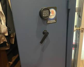 Cabella’s Gun safe