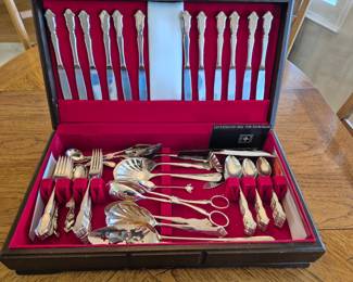 Utensil set