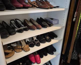 SHOES