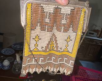 vintage Art Deco Whiting & Davis bag. “Enamel Beadlite Armor Mesh Bag Handbag”
