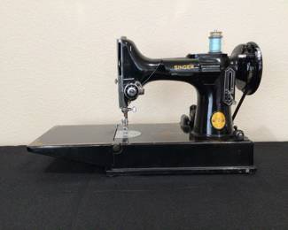 Vintage Singer portable sewing machine