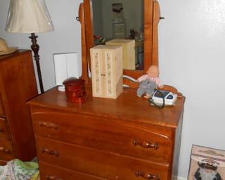 Dresser
