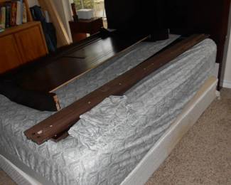 Sleigh Bed