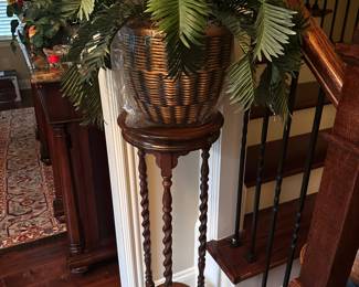 Plant stand