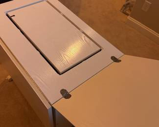 Like new sewing cabinet
