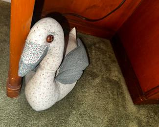 shy bird