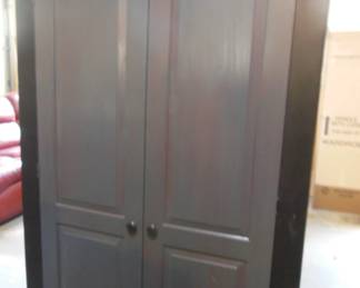 gray cabinet