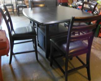pub table,extra leaves, 8 chairs