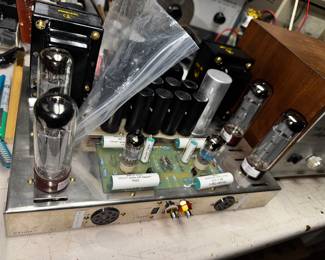 lots of Tube Radios + Z tools
