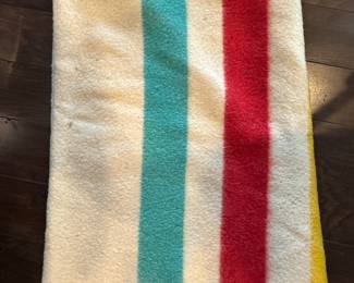 Hundson’s Bay Point Blanket 100% Cotton