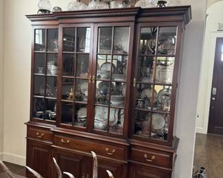 China cabinet