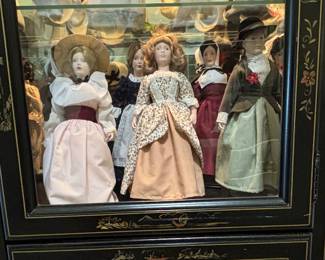 Franklin Mint Woman of the 13 Colonies