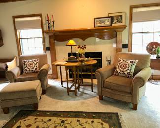Pair Broyhill chairs