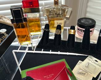 Perfume includes Tiffany, Dolce Gabbanna, more!