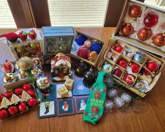 Christmas Decor Lot