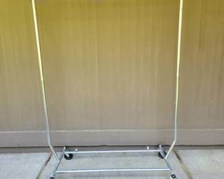Collapsible/Portable Garment Rack