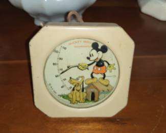 Mickey mouse thermometer