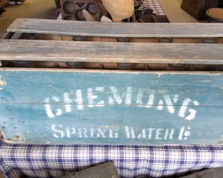 Chemung crate with 10 bottles and has lid