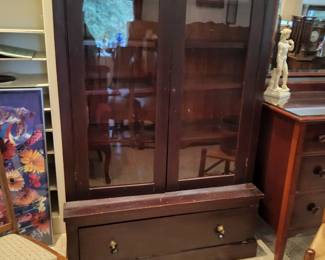 2 door cabinet
