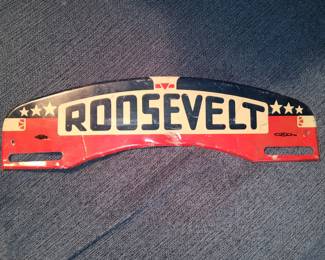 Roosevelt license plate topper