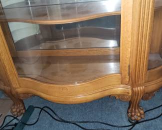 Oak China with lions heads, clawfeet