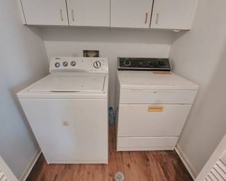 AVAILABLE NOW Whirlpool Washer & Dryer (Electric) White - Work Great $118 for both