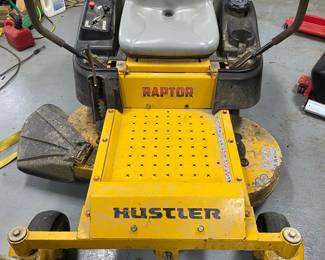 Raptor 42 Zero Turn Lawn mower 22 HOP KOH - Available for Presale $1200. Runs great Call 318-500-5391