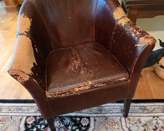 Tub chair