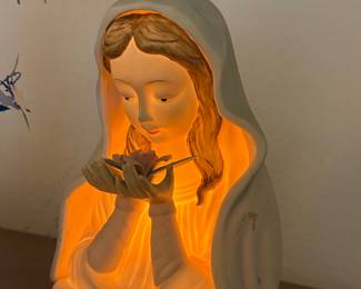 Lefton (Japan) Porcelain Virgin Mary