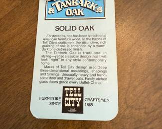 Solid oak kitchen table and four chairs, table has one leaf - all in perfect condition