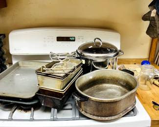 Spice rack and baking pans