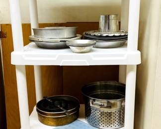 Kitchenware and baking supplies