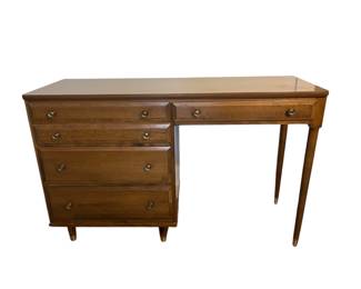 Roommates Transitional Furniture By Baumritter MCM Desk 2 - 48" x 17" x 30.5"