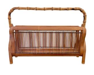 Rattan expandable magazine rack