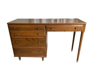 Roommates Transitional Furniture By Baumritter MCM Desk 1 - 48" x 17" x 30.5"