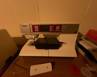Pfaff sewing machine