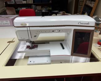 Crescendo Baby Lock Sewing Machine Model BLCR