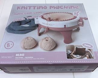 Knitting machine
