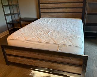 PIER ONE queen bed