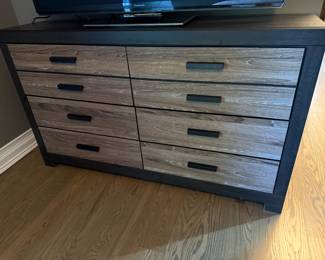 PIER ONE 8 drawer dresser