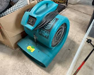 Turbo dryer