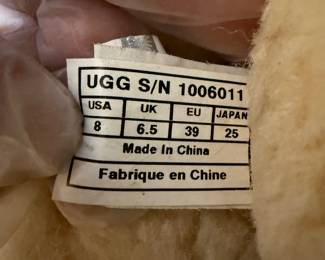 Uggs size 8
