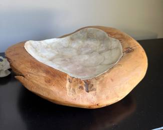 Mother of Pearl/Wood decor