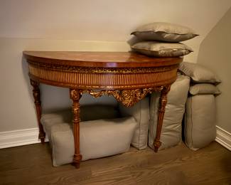Half moon table