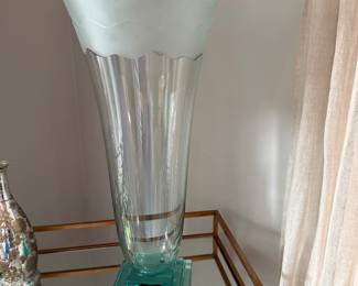 Signed Stephen Schlanser glass vase