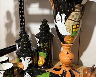 Halloween decor by Laurie Gates