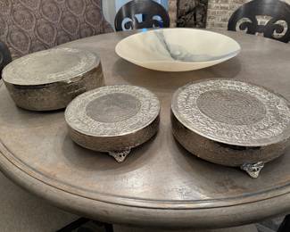 Wedding cake stands
