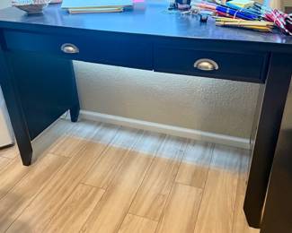Small Modern Desk black/2 drawer